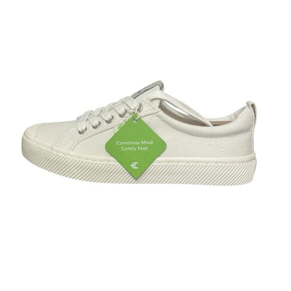 NIB! Cariuma OCA Low Off-White Canvas Sustainable Sneaker - Size 7 - Picture 10 of 13